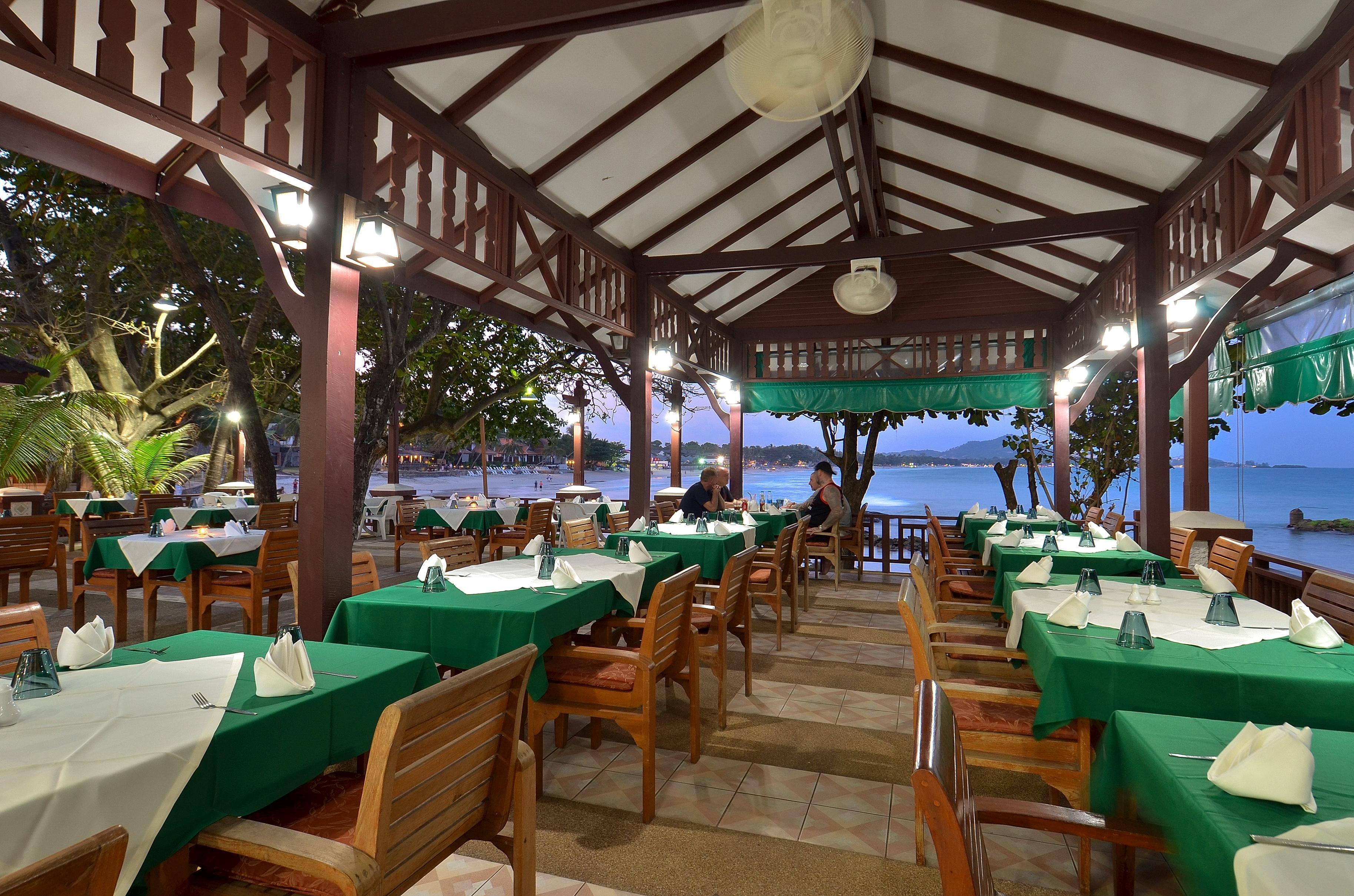 Resort First Chaweng Beach